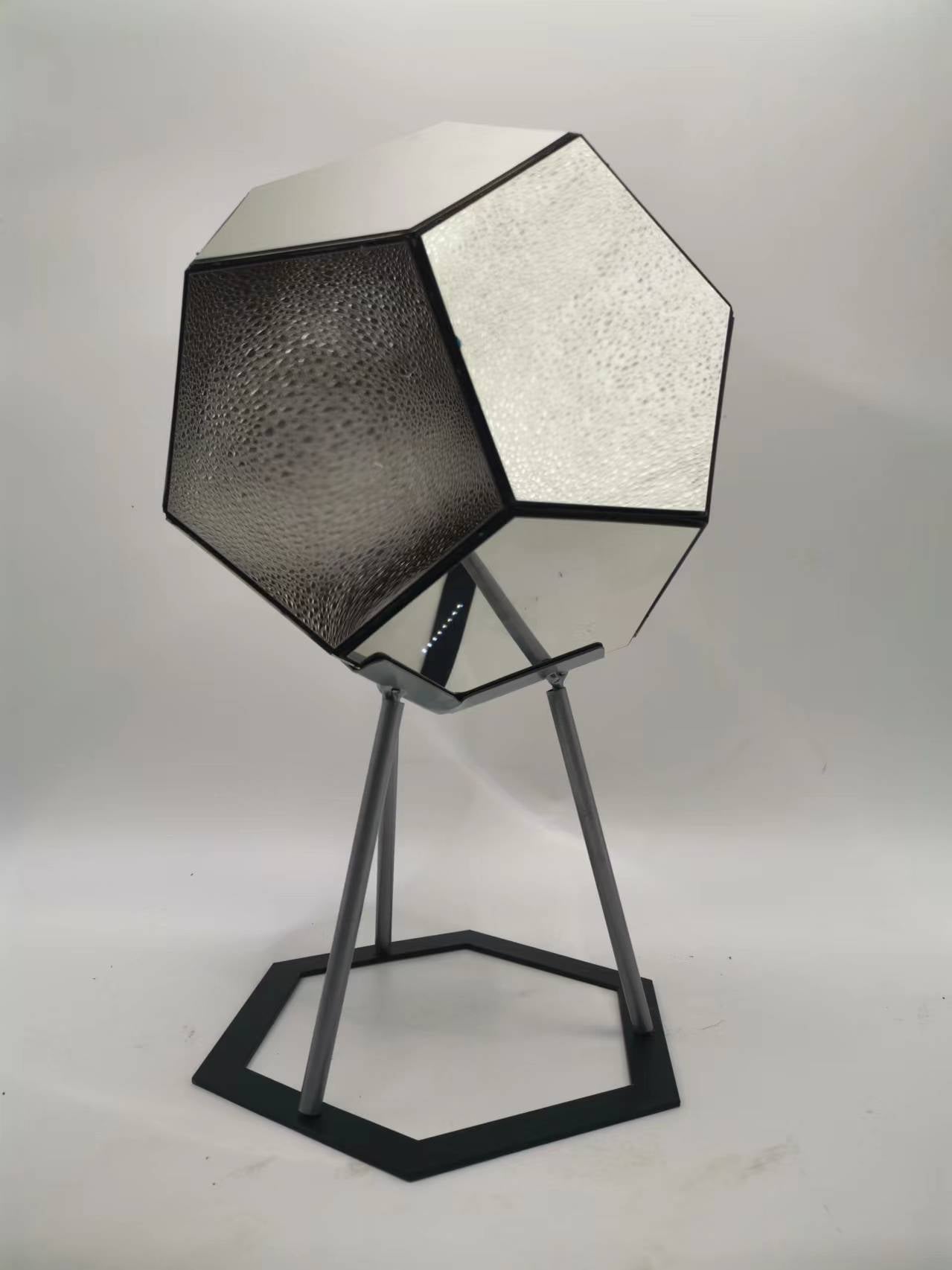 Twelve-sided colored night light