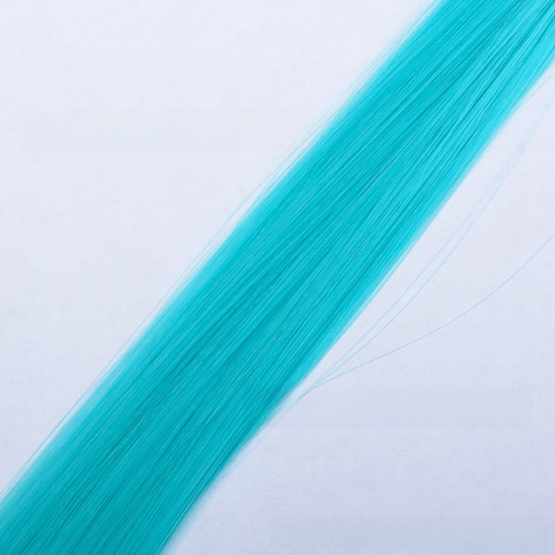 Ear-hanging hair dye