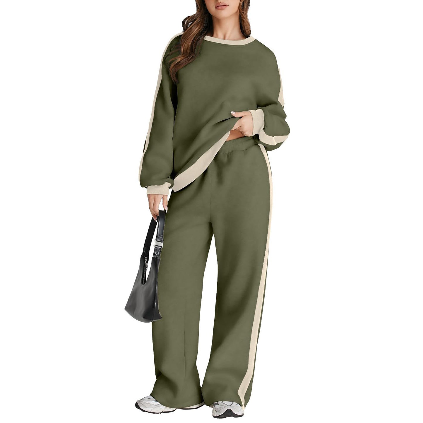 Pullover hoodie and sweatpants for women