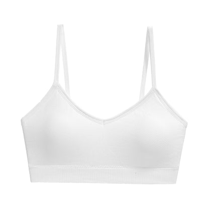 Ladies can wear sports bras on the outside