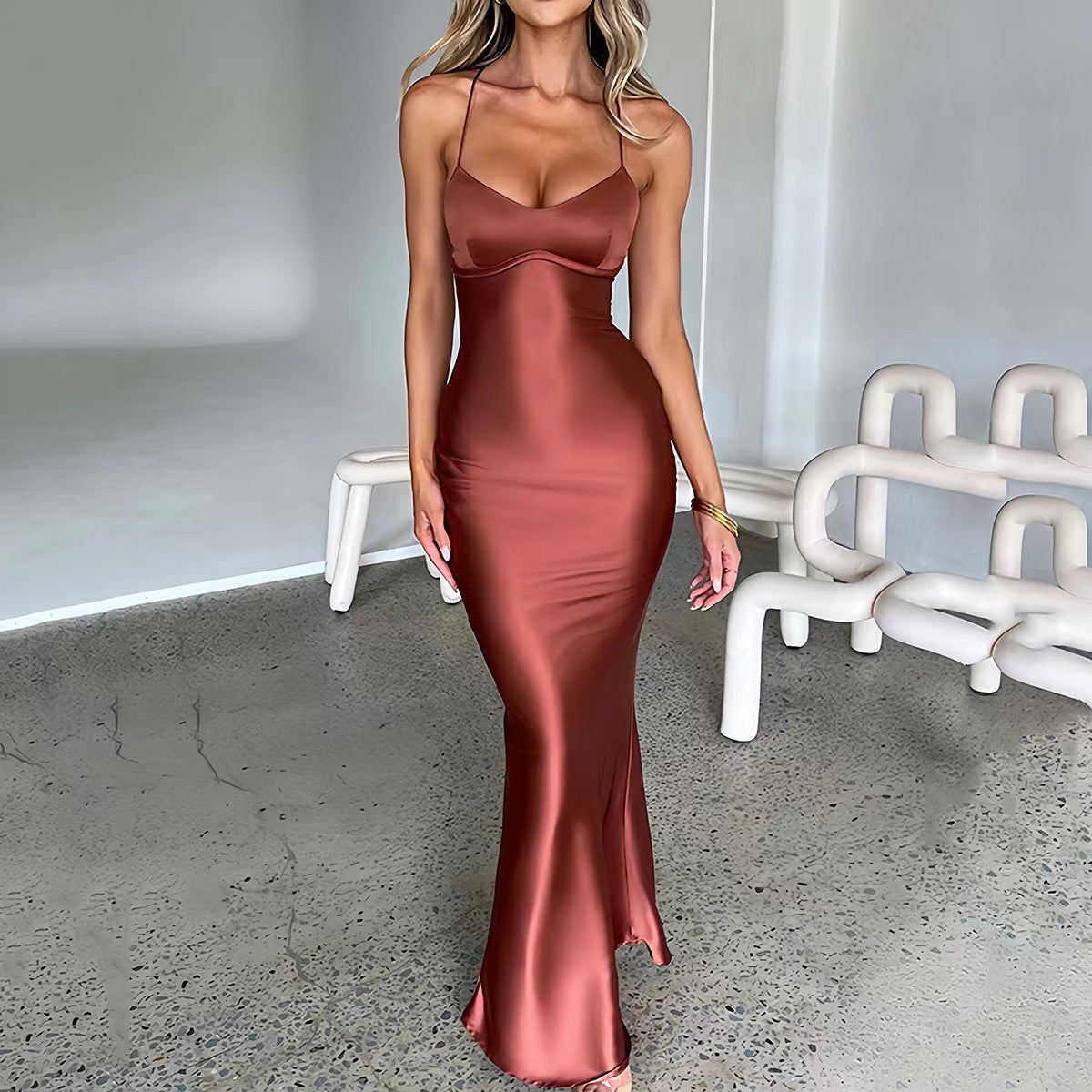 One-shoulder slit dress