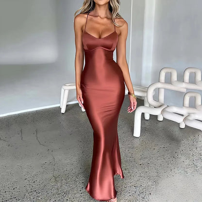 One-shoulder slit dress
