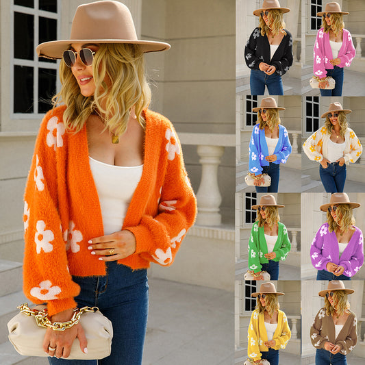 Short-sleeved knitted cardigan with floral pattern for women