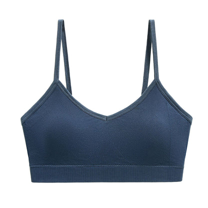 Ladies can wear sports bras on the outside