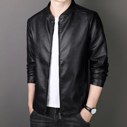 Men's short coat with thick padding in leather